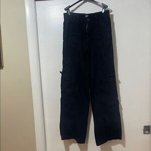 BDG  Y2k  Black Cargo Pants size 26